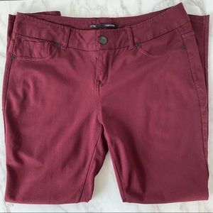 Maurices Red Burgundy Stretchy Jegging Dressy Pants Size Large
